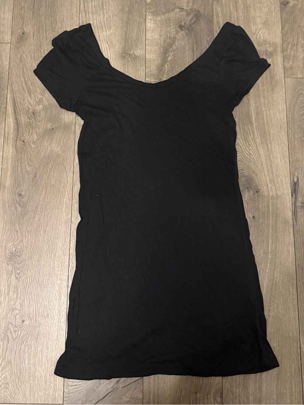 American Eagle Outfitters Black Scoop Neck Short Sleeve Tee